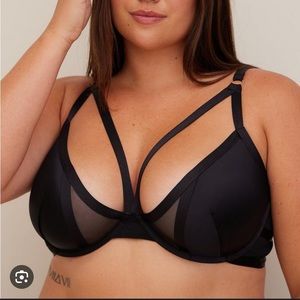 NWOT torrid strappy underwire bra